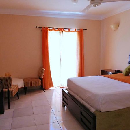 Hotel Dominicana Plus Μπάβαρο Εξωτερικό φωτογραφία