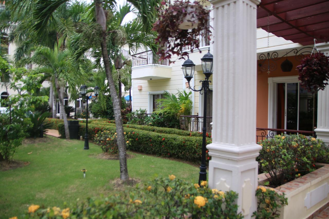 Hotel Dominicana Plus Μπάβαρο Εξωτερικό φωτογραφία